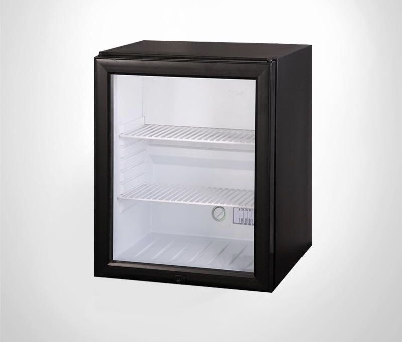 اختيار الثلاجة المناسبة لحفظ الشوكولاتة خطوة أساسية لنجاح أي مشروع منزلي. فالحفاظ على درجة حرارة ورطوبة مناسبة يساعد على منع تزهّر الشوكولاتة والحفاظ على طعمها ولمعانها وجودتها لأطول فترة ممكنة.